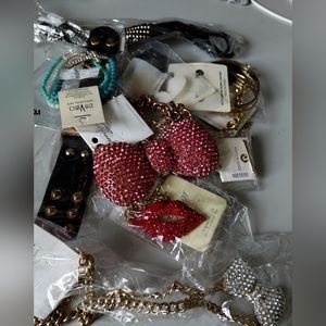 10 fun costumes jewelry items all new